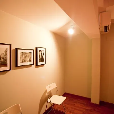 Central Suites *